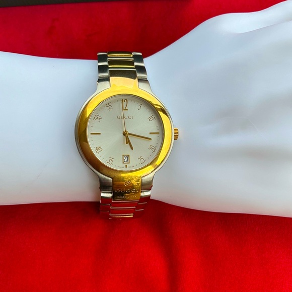 GUCCI DRESS watch UNISEX❤️💙 - Picture 1 of 14